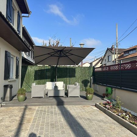 Chambre Pour 2 Personnes Avec Lit Separe Dans La Banlieue Parisienne Бонди Экстерьер фото